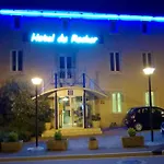 Du Rocher Hotel