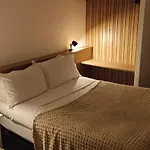 Du Rocher