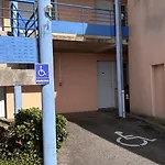 Du Rocher 2* Le Caylar