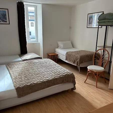 מלון Du Rocher לו קלאר